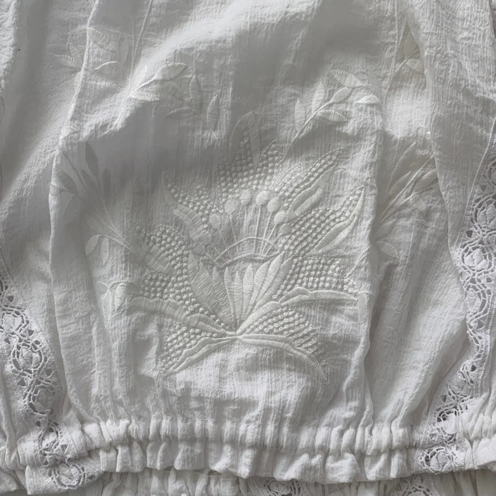 Free People Maria Maria White Embroidered Lace Boho Blouse Top Size M Excellent